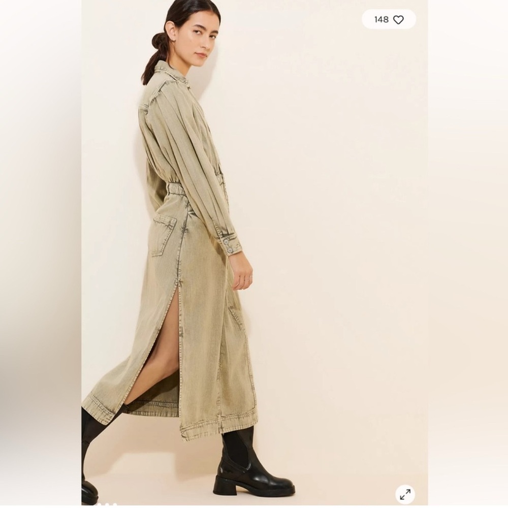 Free People NWOT Mad Love Denim
Dress. Brown